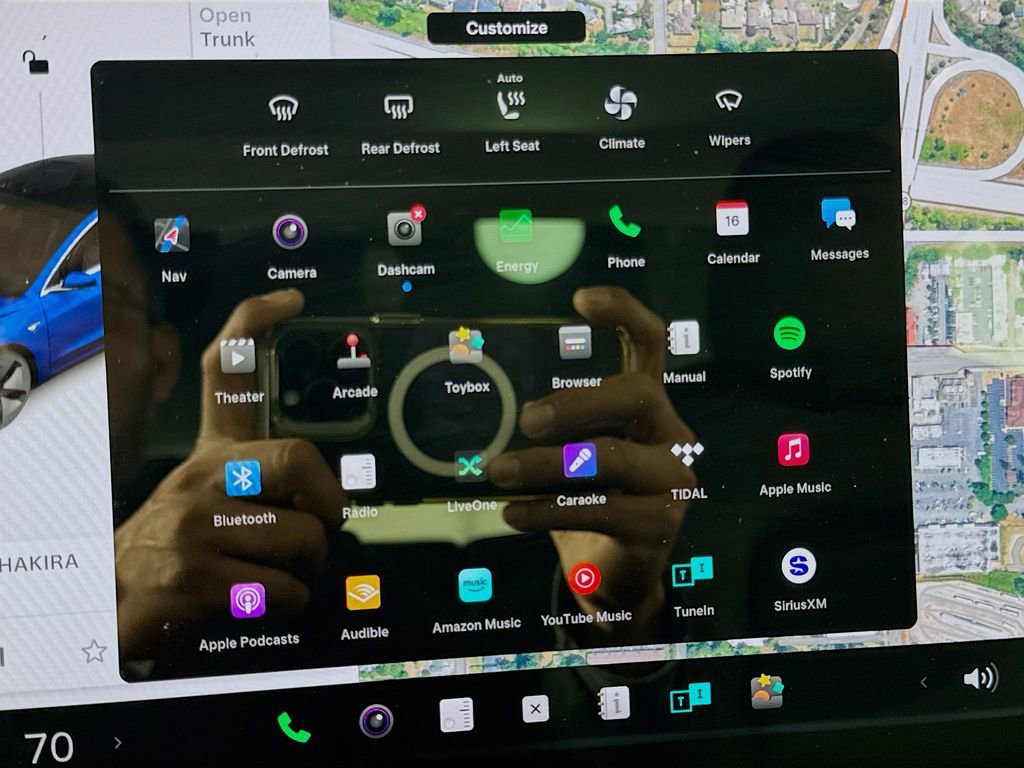 Used 2018 Tesla Model 3 Mid Range image 18