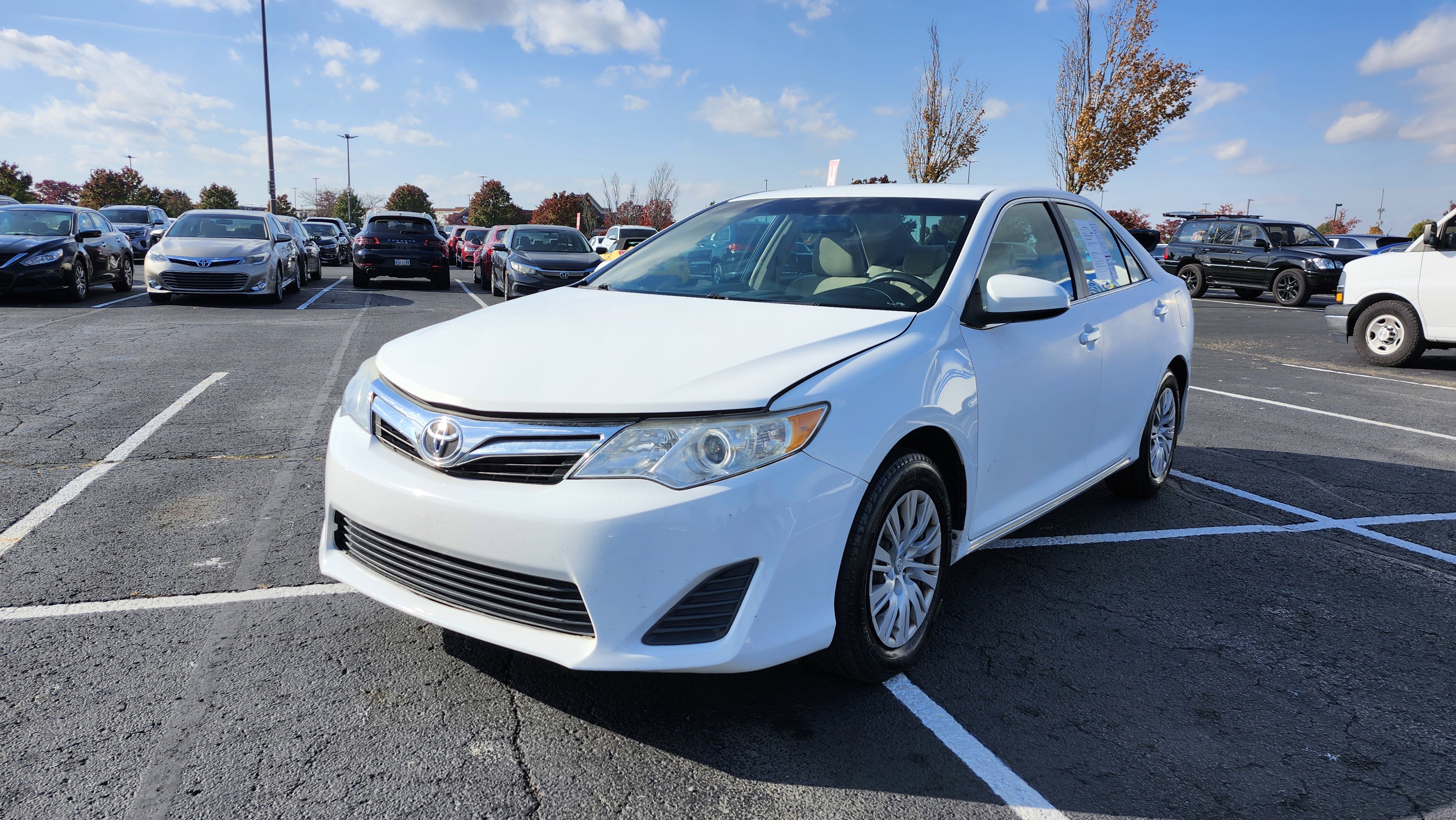 Used 2012 Toyota Camry LE image 7