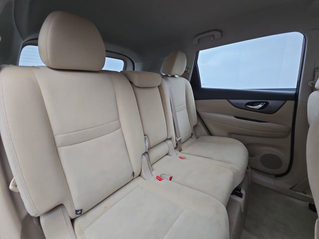 Used 2015 Nissan Rogue S image 25