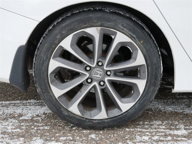 Used 2015 Honda Accord Sport image 9