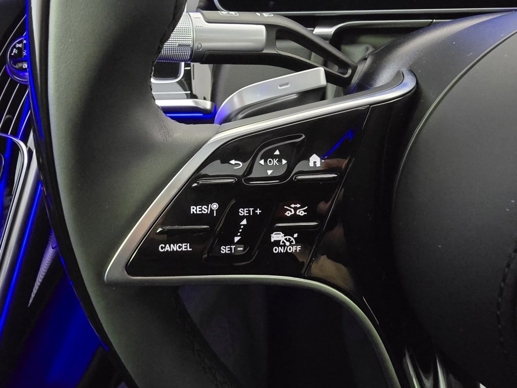 New 2026 Mercedes-Benz S 580 4MATIC Sedan image 16