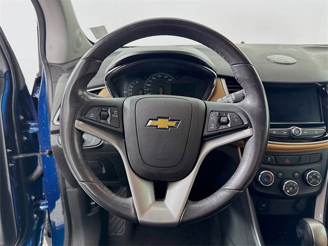 Used 2020 Chevrolet Trax LT w/ Driver Confidence Package image 12