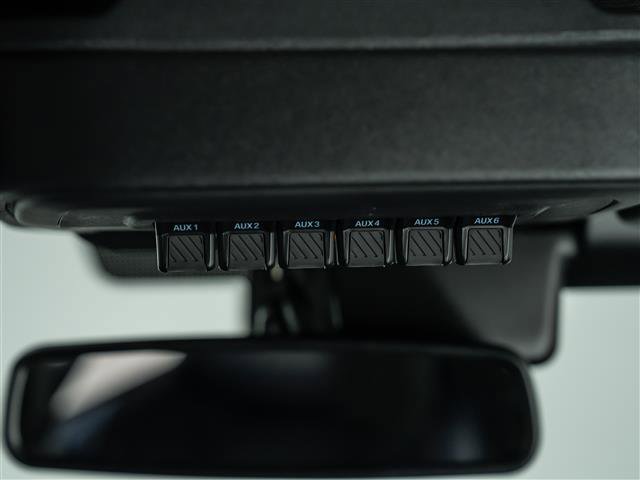 Certified 2025 Ford Bronco Raptor w/ Interior Carbon Fiber Pack image 31