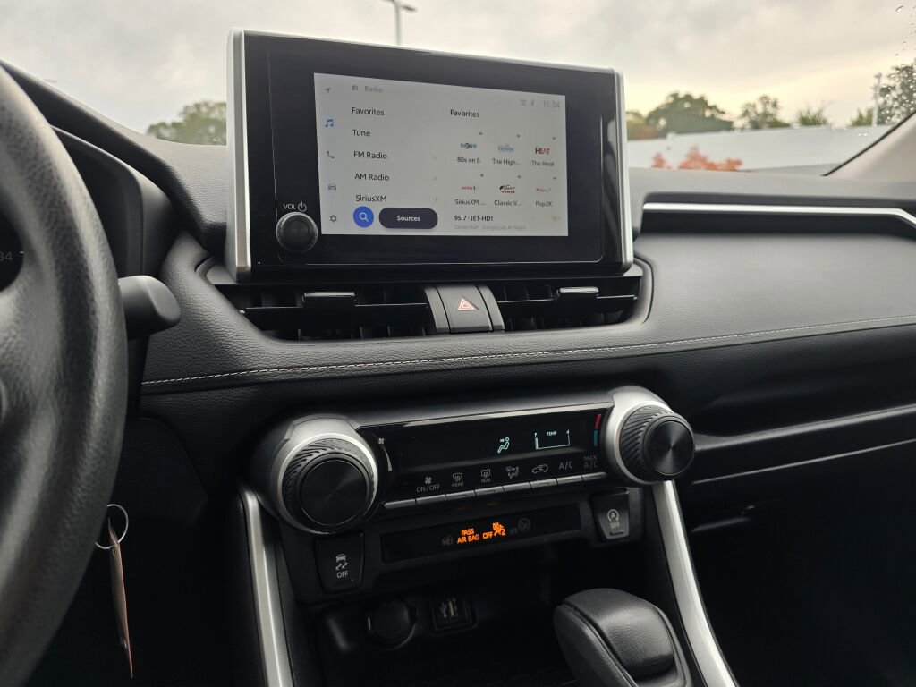 Certified 2024 Toyota RAV4 LE image 29