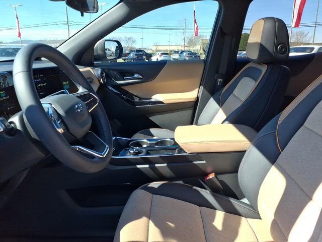 Used 2026 Chevrolet Equinox ACTIV w/ Convenience Package III image 5