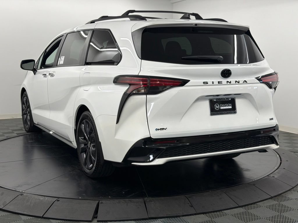 Certified 2026 Toyota Sienna XSE FWD image 12