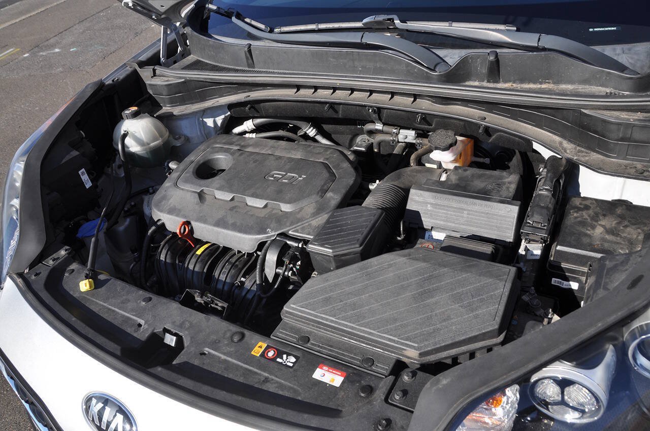 Used 2021 Kia Sportage LX FWD image 33