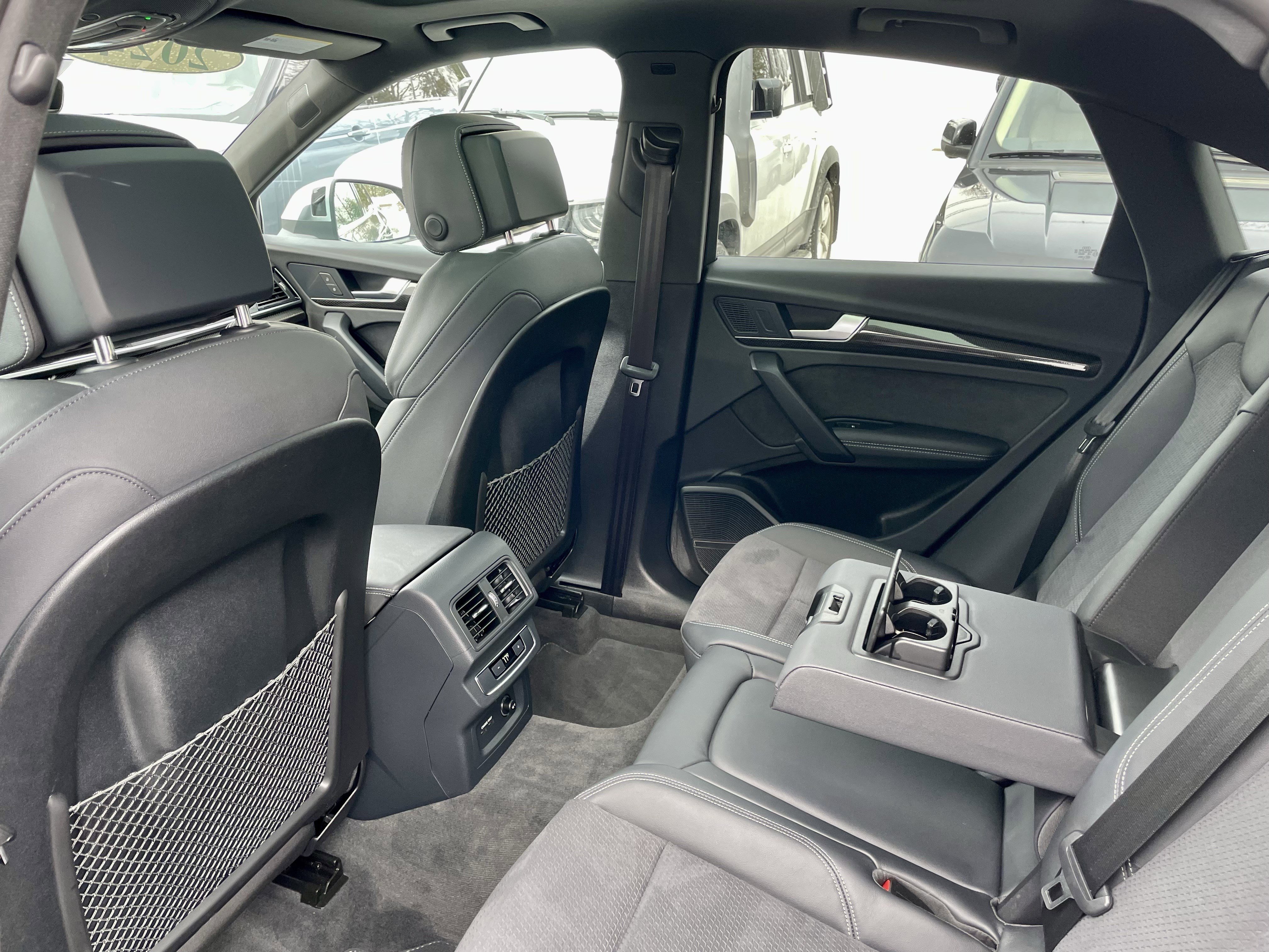 Used 2024 Audi SQ5 Premium Plus w/ Premium Plus Package image 29