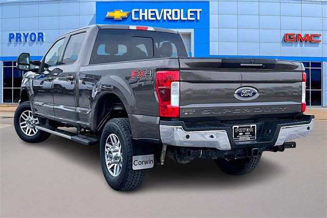 Used 2017 Ford F350 Lariat w/ Lariat Ultimate Package image 4
