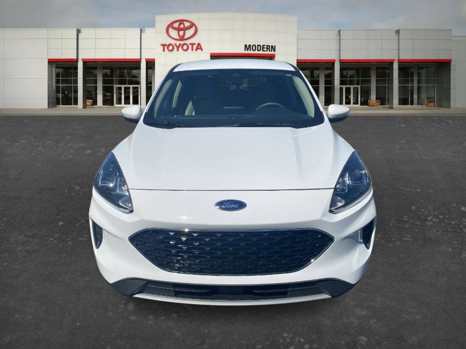 Used 2020 Ford Escape SE image 2