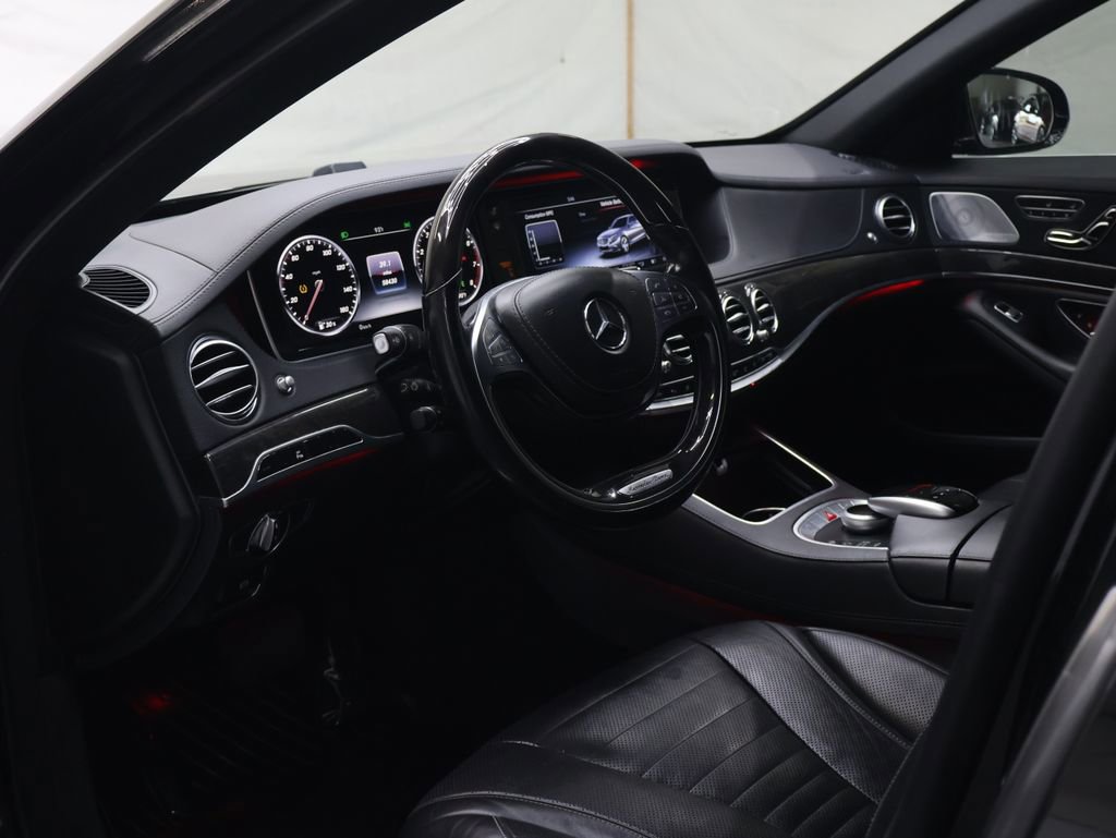 Used 2017 Mercedes-Benz S 550 4MATIC Sedan w/ Premium Package image 19