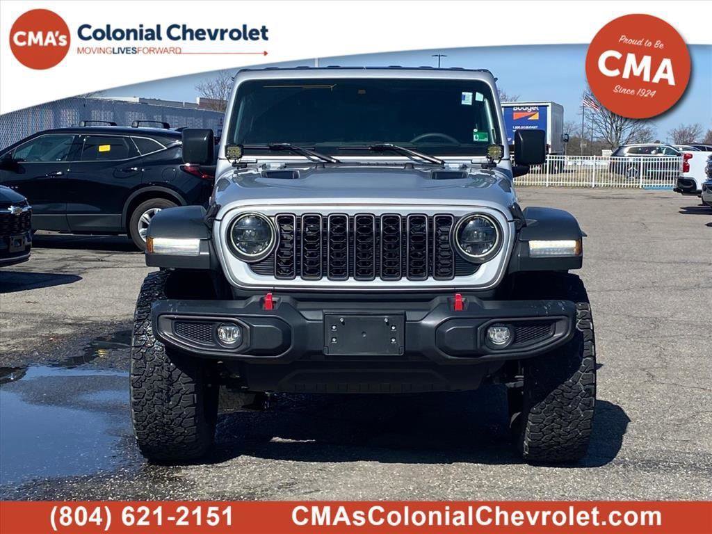 Used 2024 Jeep Wrangler Unlimited Rubicon w/ XTREMEE 35" Tire Package image 5