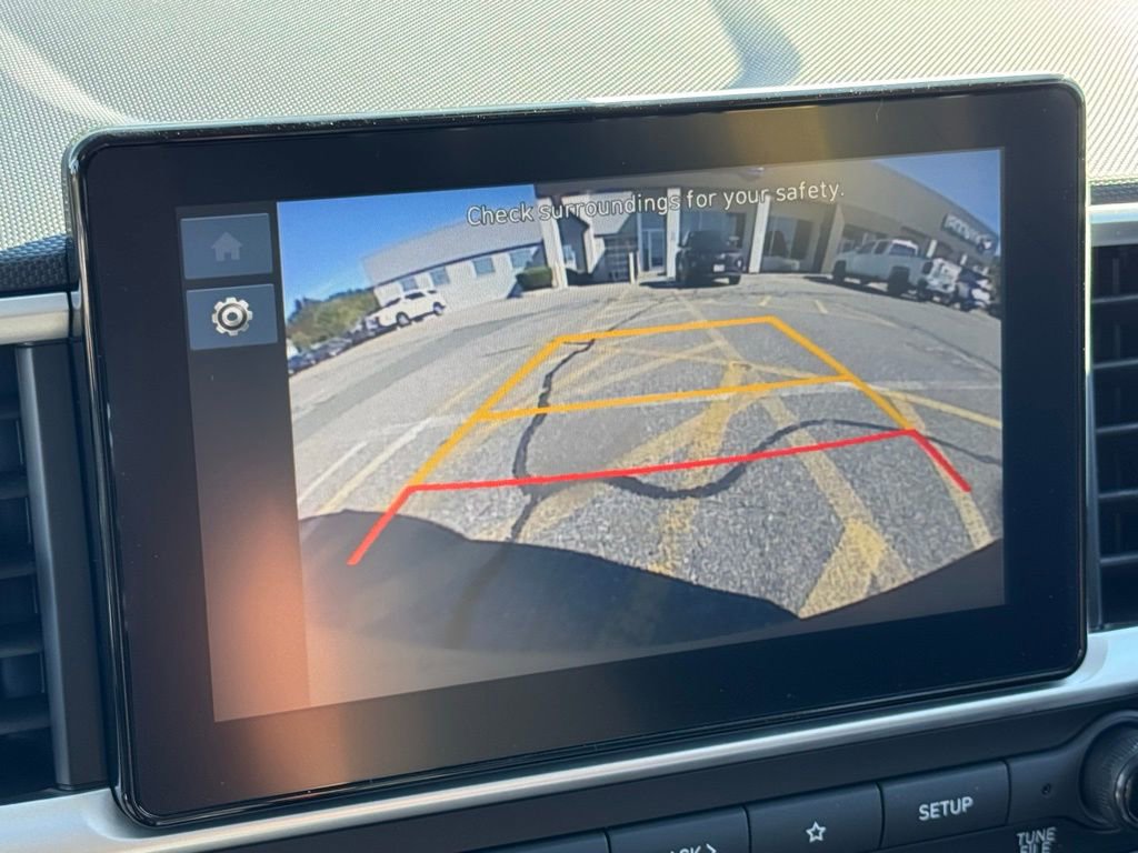 New 2025 Hyundai Venue SEL image 31