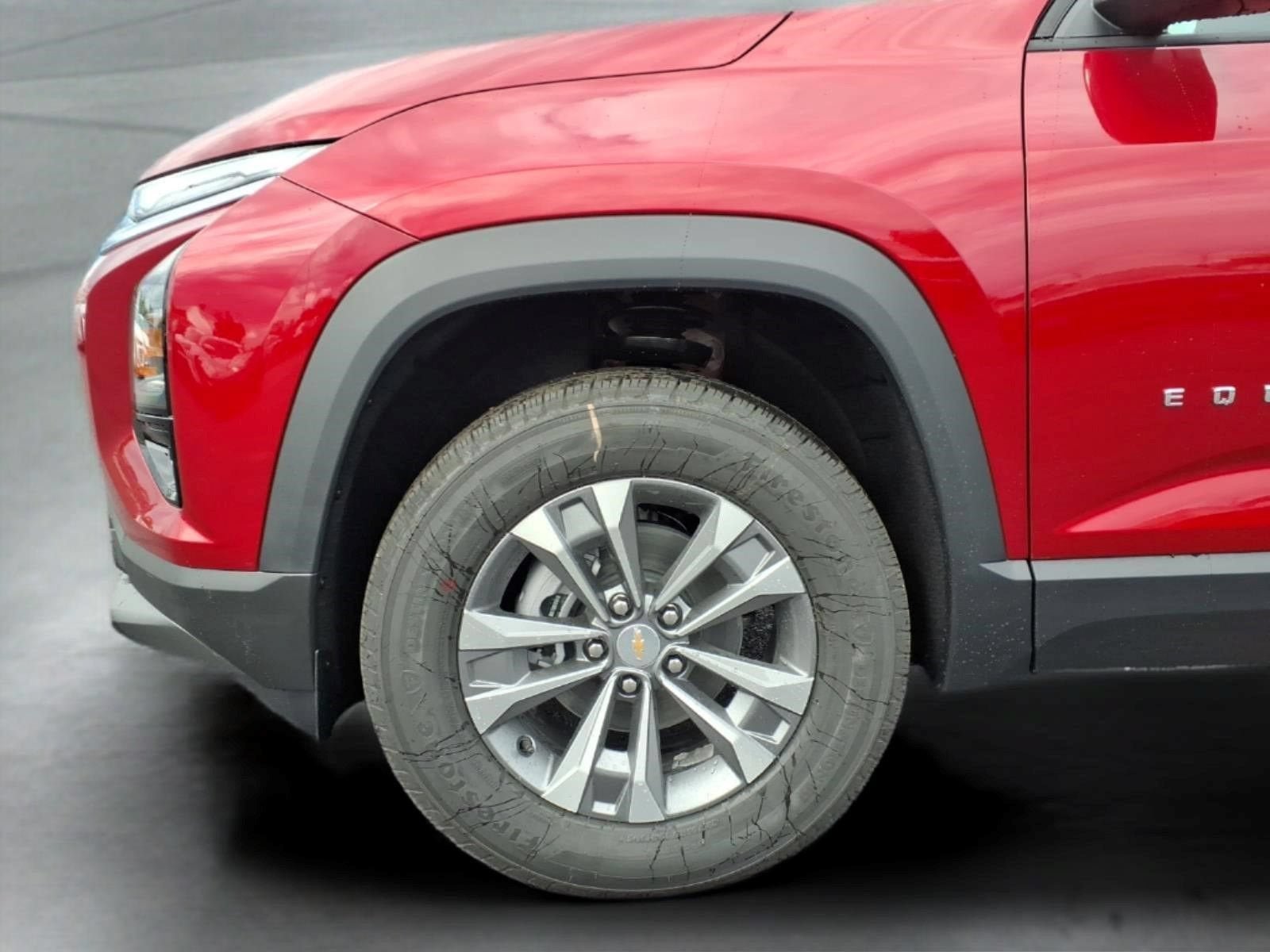 New 2027 Chevrolet Equinox LT w/ Convenience Package II FWD image 4
