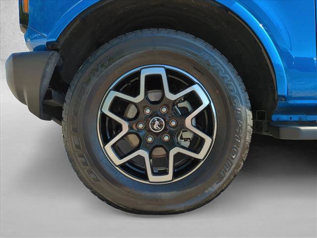 Used 2024 Ford Bronco Outer Banks image 23