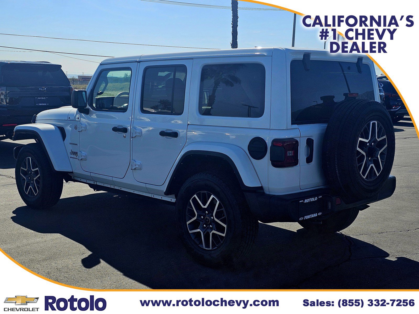 Used 2024 Jeep Wrangler Sahara image 5