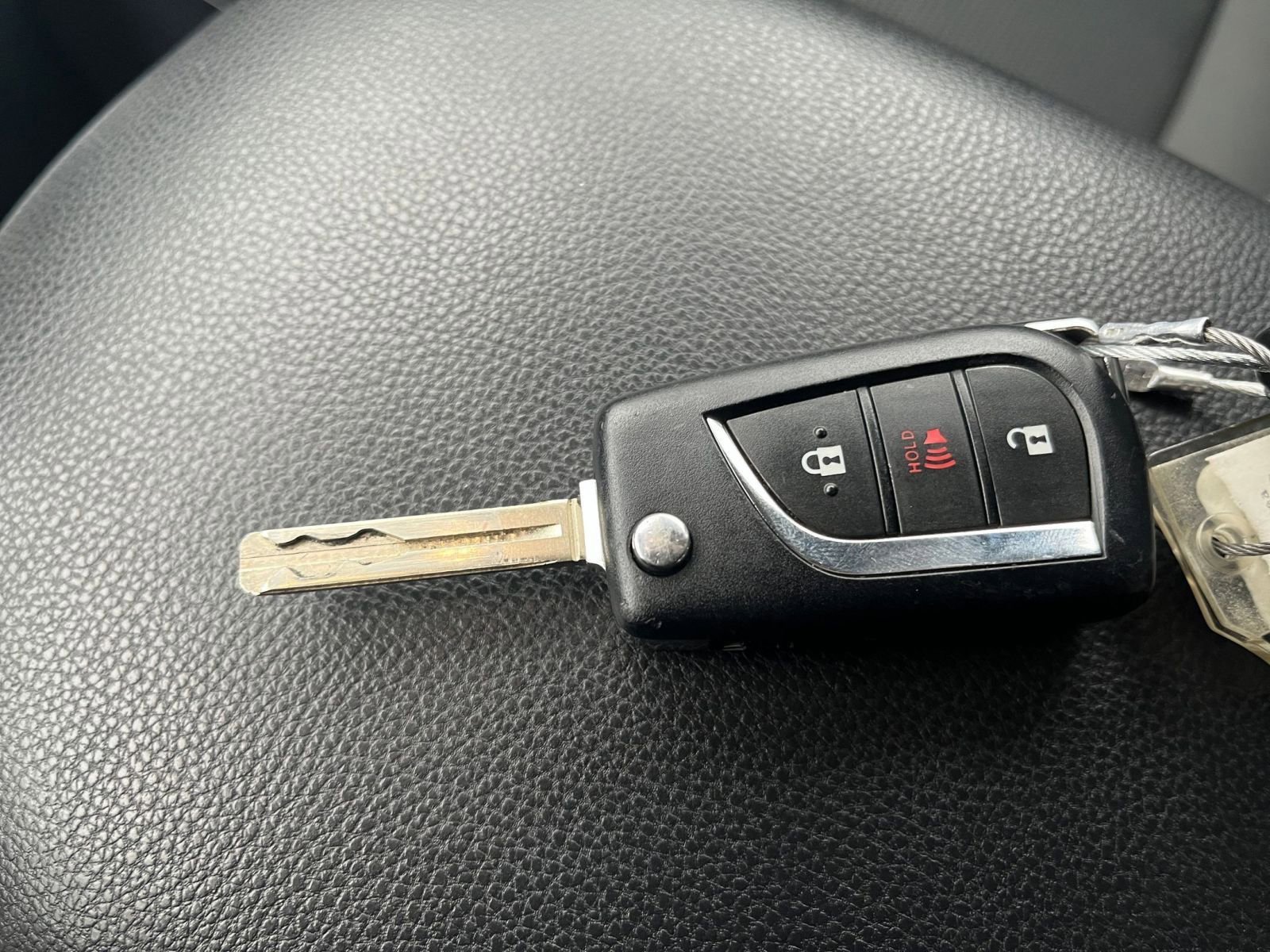 Used 2025 Toyota RAV4 LE image 22