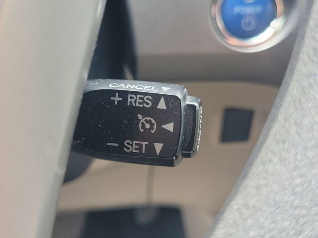 Used 2013 Toyota Prius Three FWD image 33