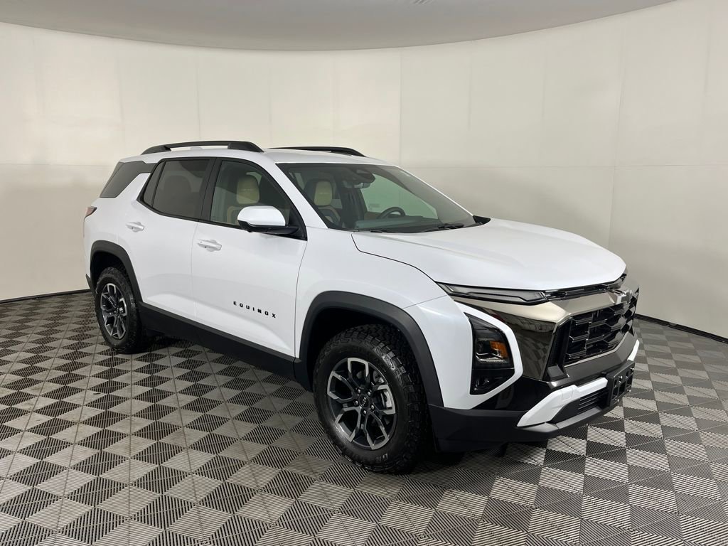 New 2026 Chevrolet Equinox ACTIV w/ Convenience Package III image 3