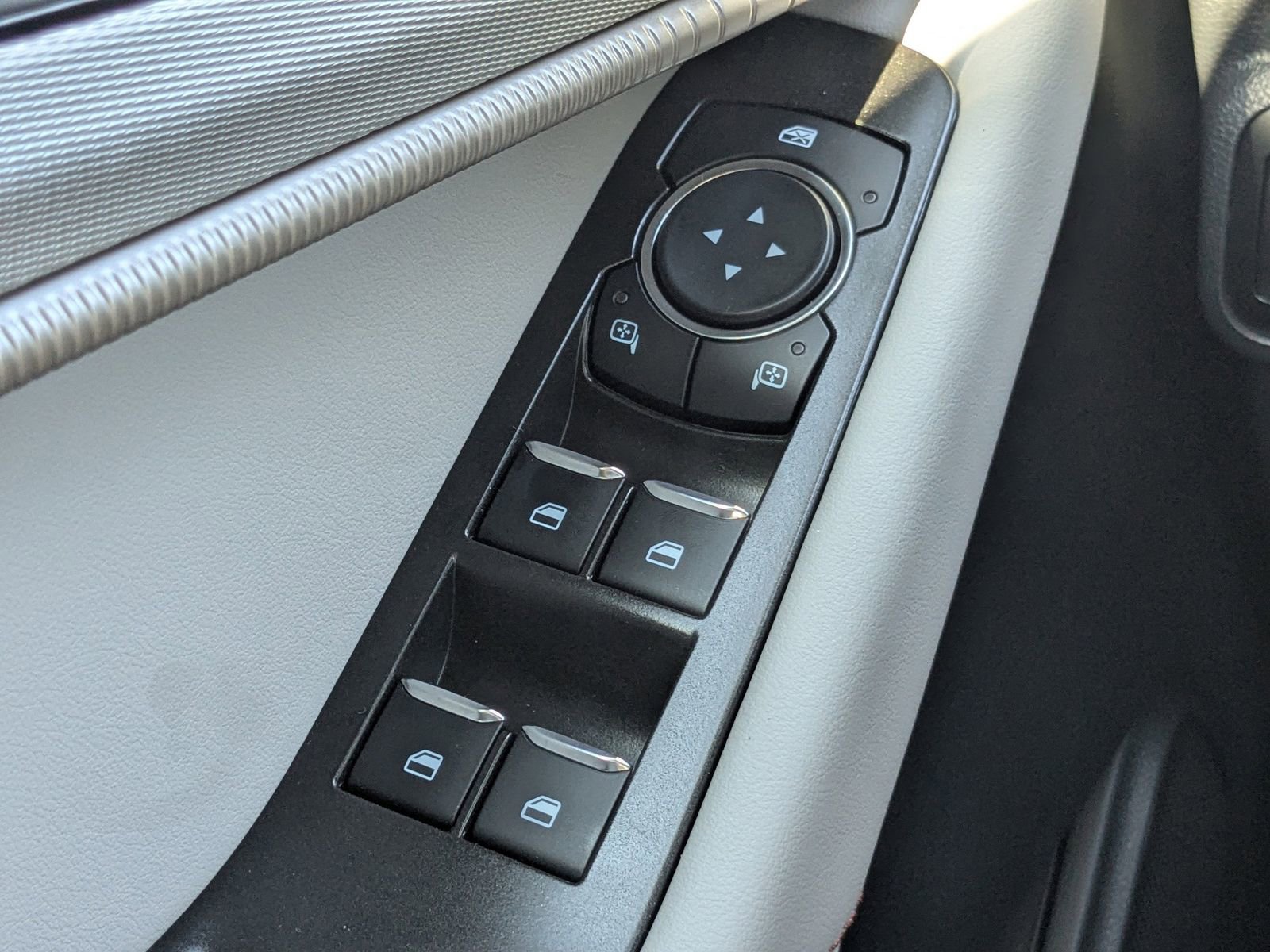 New 2026 Ford Explorer Active w/ Active Comfort Package image 29