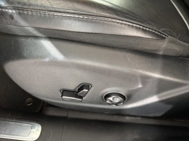 Used 2019 Jeep Cherokee Limited w/ Trailer Tow Group image 23