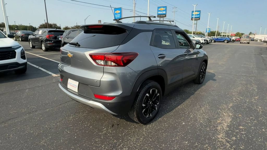 Used 2022 Chevrolet TrailBlazer LT w/ Convenience Package FWD image 8