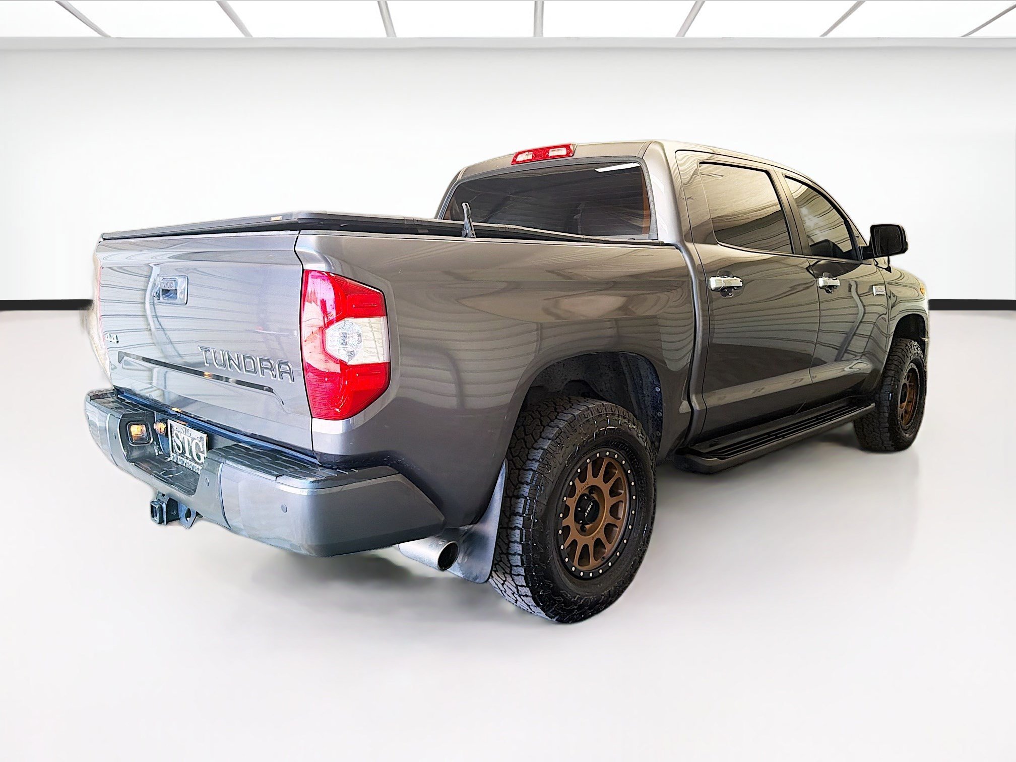 Used 2019 Toyota Tundra Platinum AWD/4WD image 4