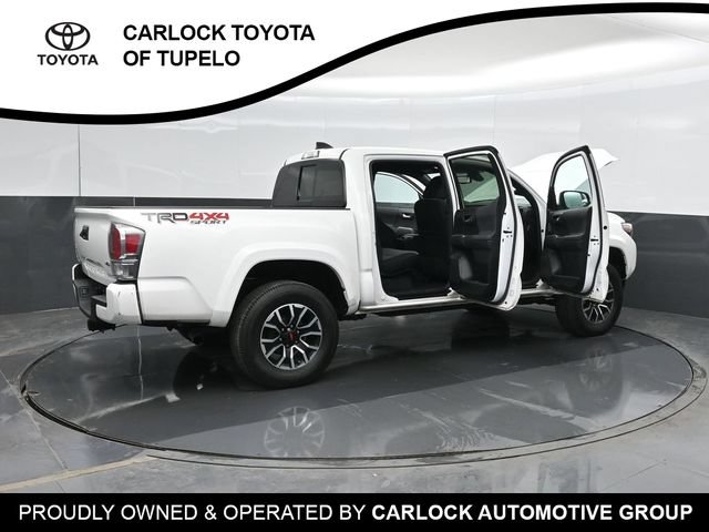 Used 2022 Toyota Tacoma TRD Sport AWD/4WD image 38