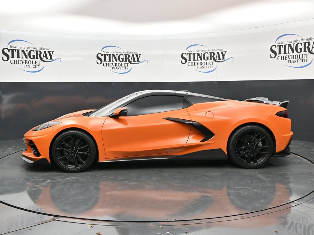 Used 2023 Chevrolet Corvette Stingray Premium Conv w/ Z51 Performance Package RWD image 4