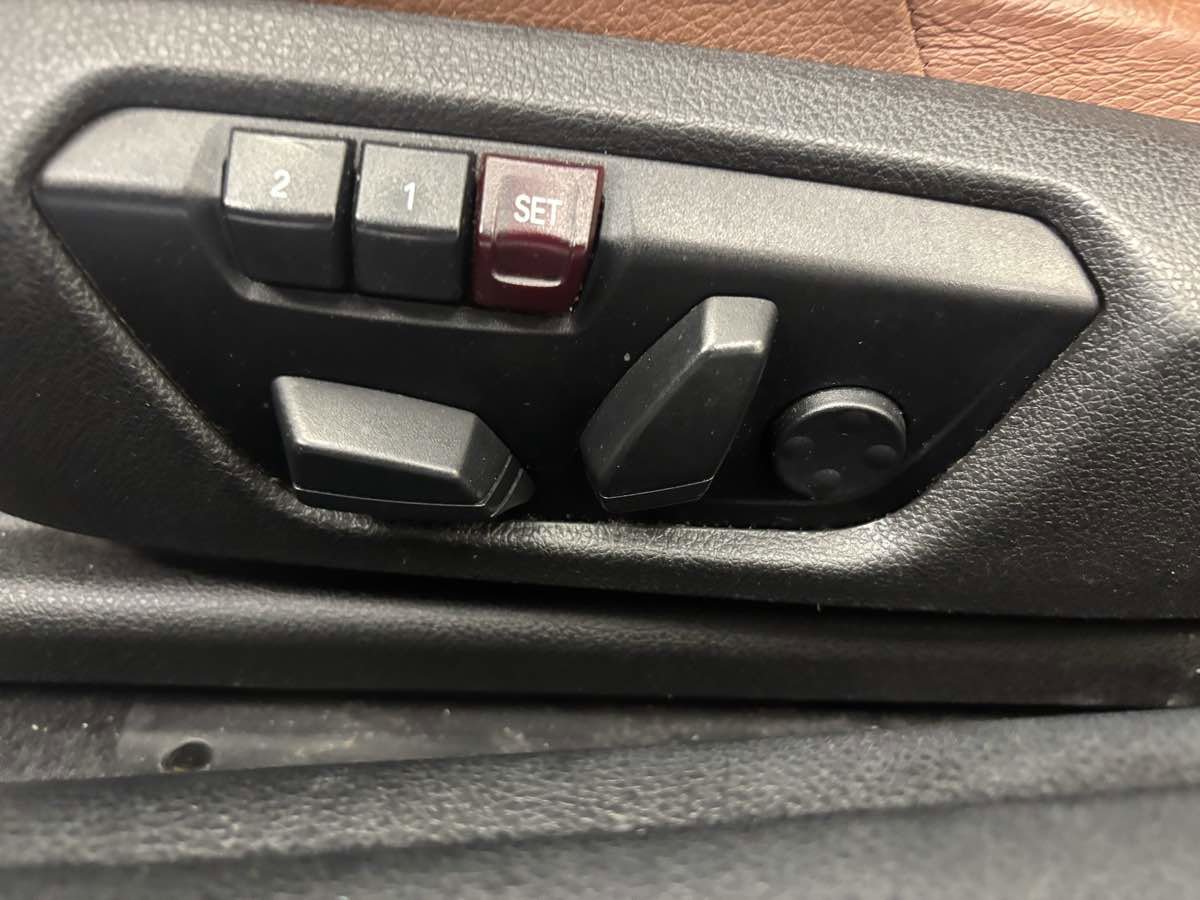 Used 2015 BMW 228i Coupe image 21