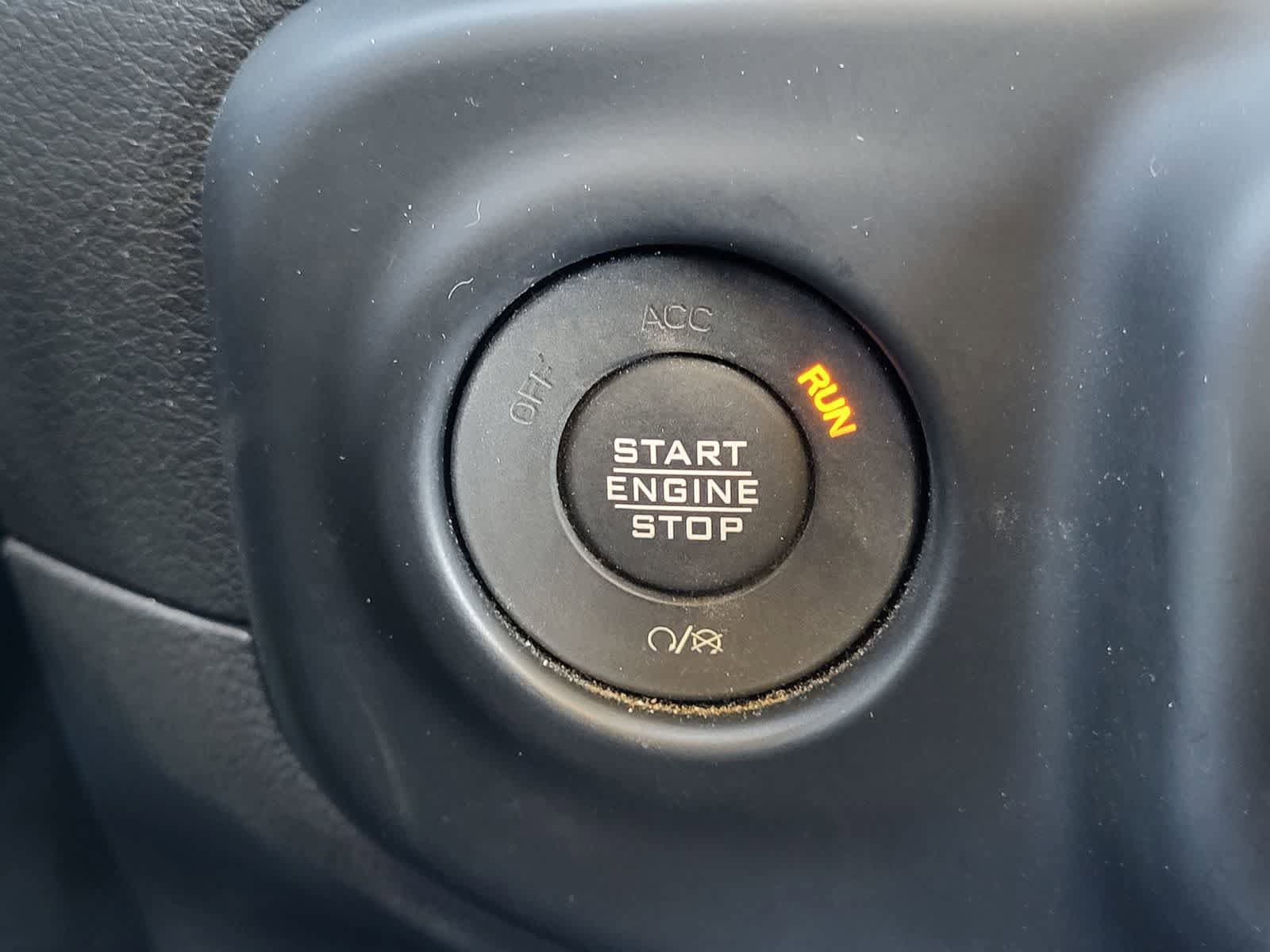 Used 2022 Jeep Wrangler Sport AWD/4WD image 23