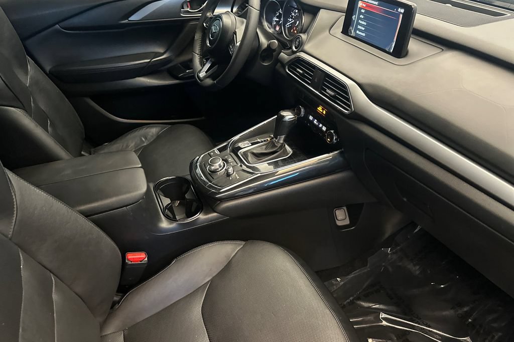 Used 2017 MAZDA CX-9 Touring FWD image 17