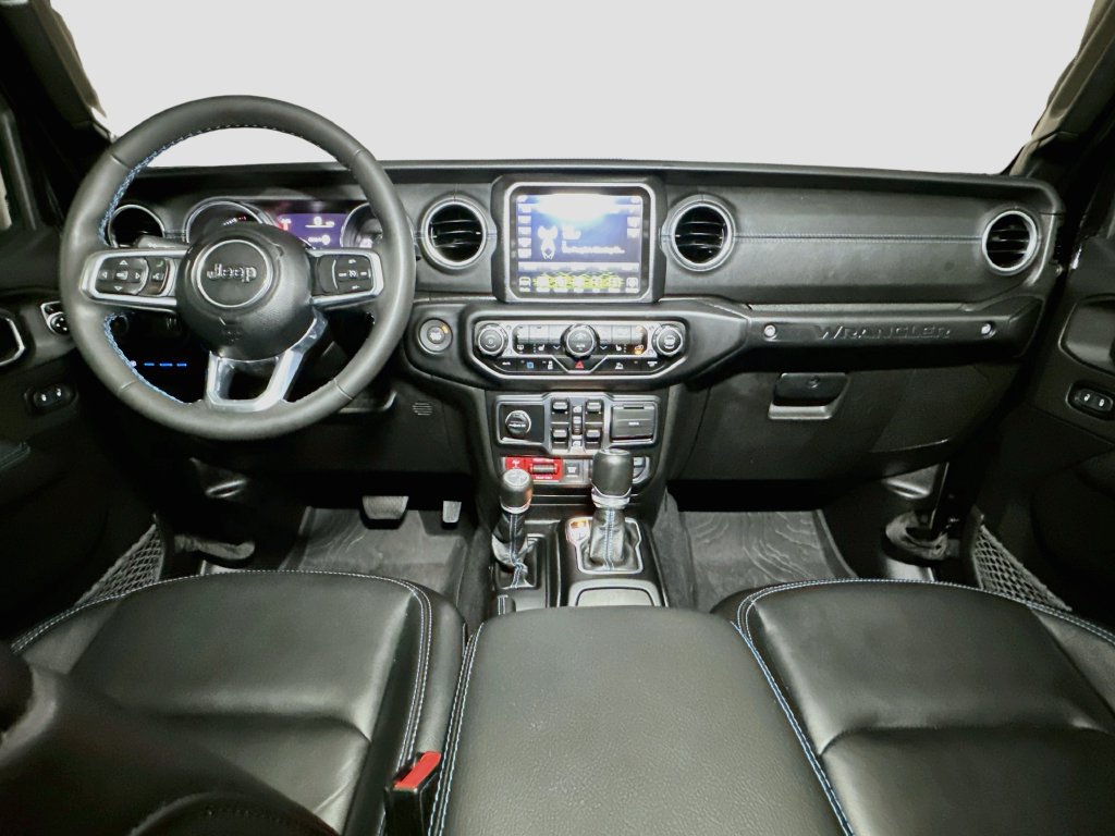 Used 2023 Jeep Wrangler Unlimited Rubicon 4xe w/ Cold Weather Group AWD/4WD image 9