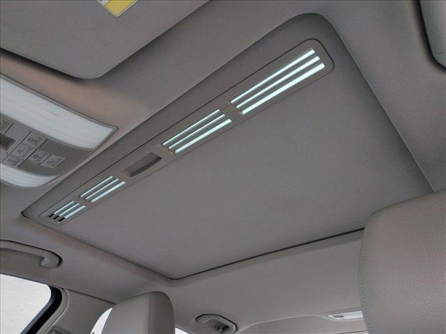 Used 2011 Mercedes-Benz E 350 Sedan image 16