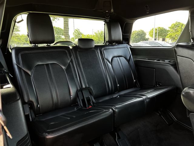 Used 2019 Ford Expedition Limited w/ Equipment Group 301A RWD image 32