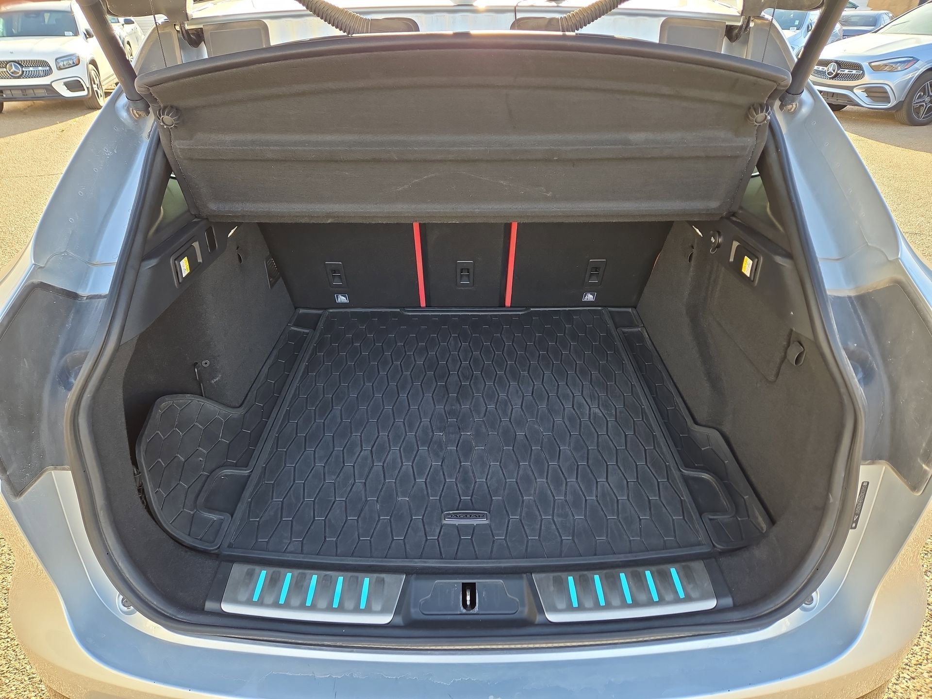 Used 2017 Jaguar F-PACE S image 12