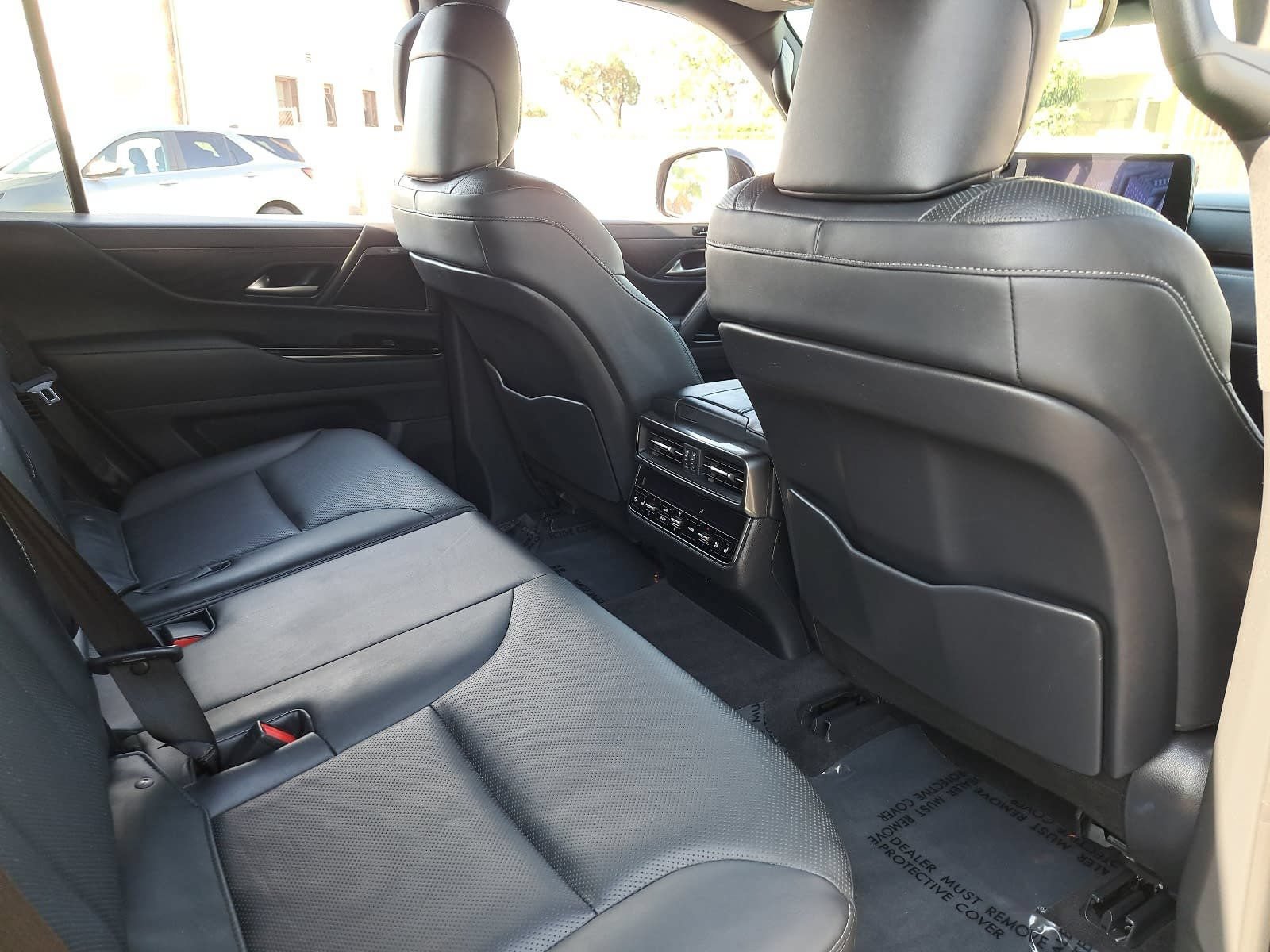Used 2023 Lexus LX 600 4WD w/ Appearance Package image 11