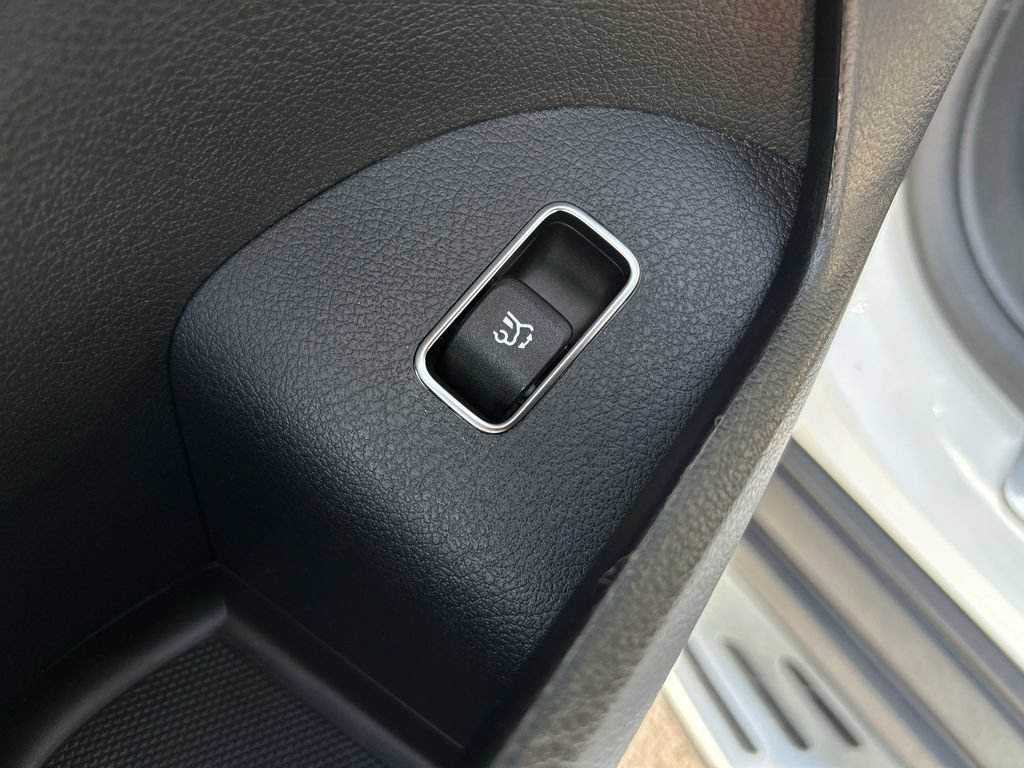New 2026 Mercedes-Benz GLS 450 4MATIC image 13