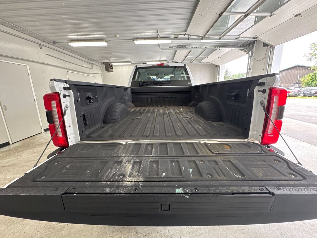 Used 2023 Ford F250 XL w/ STX Appearance Package AWD/4WD image 5