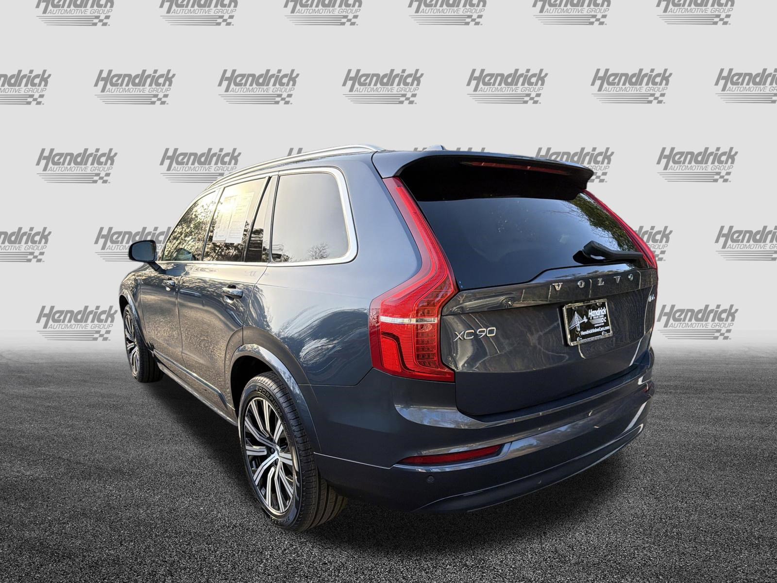 Certified 2023 Volvo XC90 B6 Core w/ Climate Package image 8