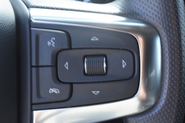 Used 2025 Chevrolet Blazer LT image 21