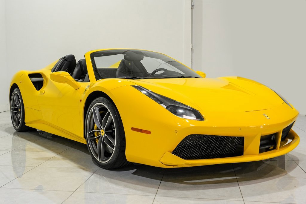Used 2017 Ferrari 488 Spider image 8