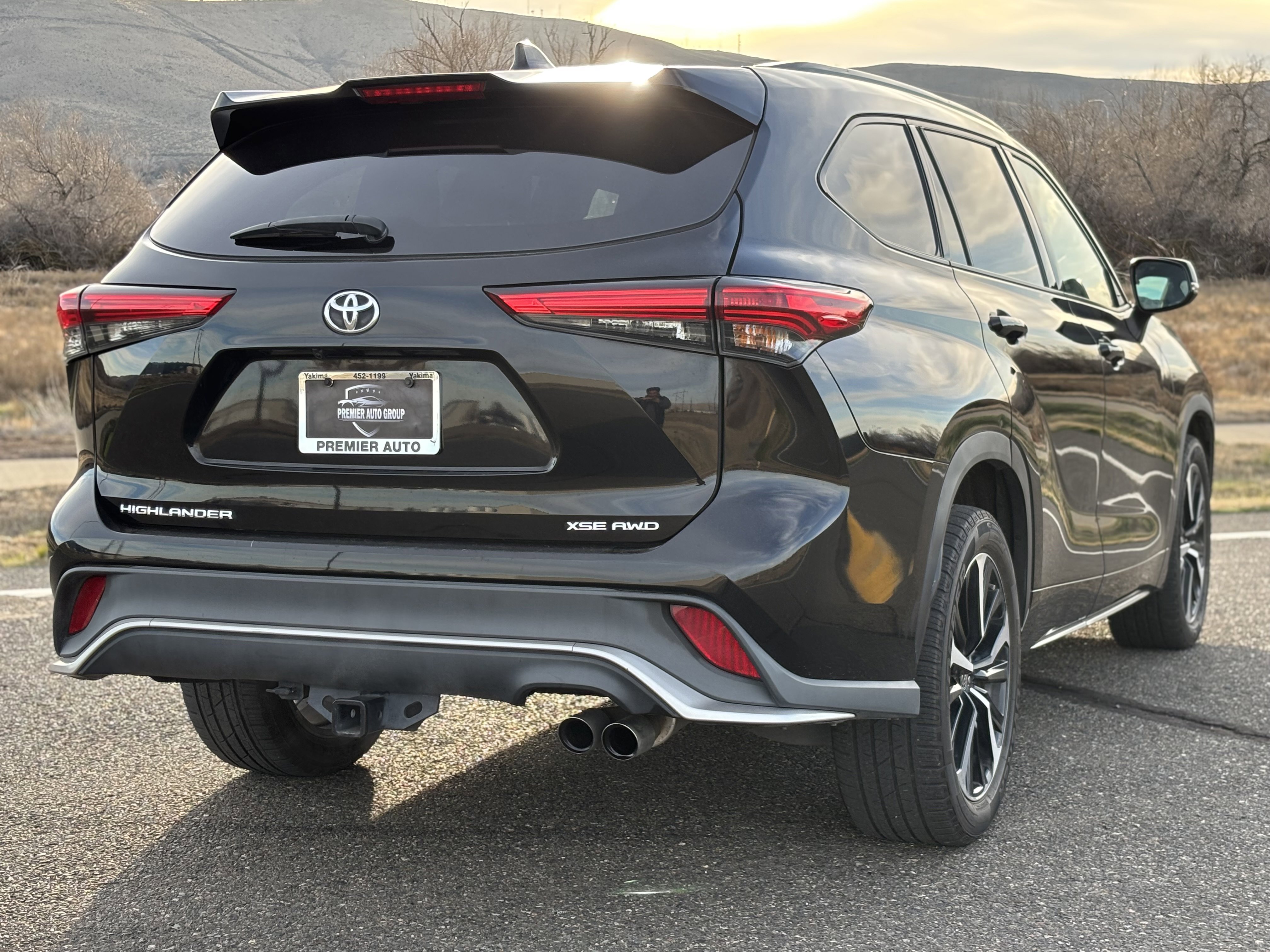 Used 2021 Toyota Highlander XSE image 7