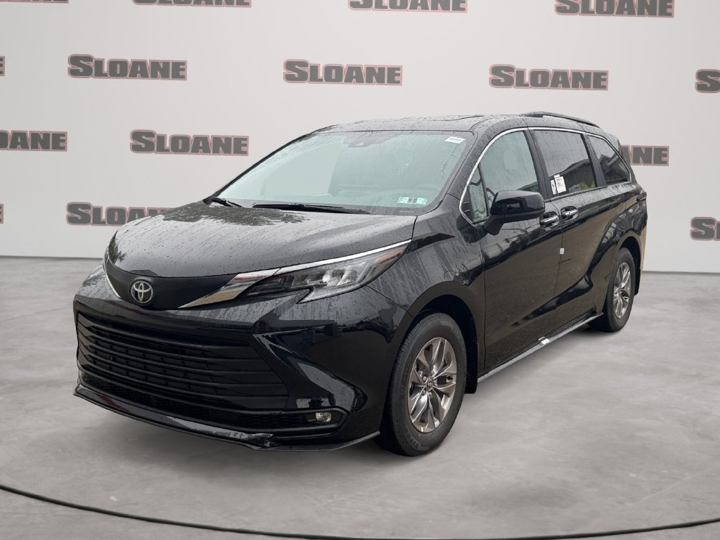 New 2026 Toyota Sienna XLE