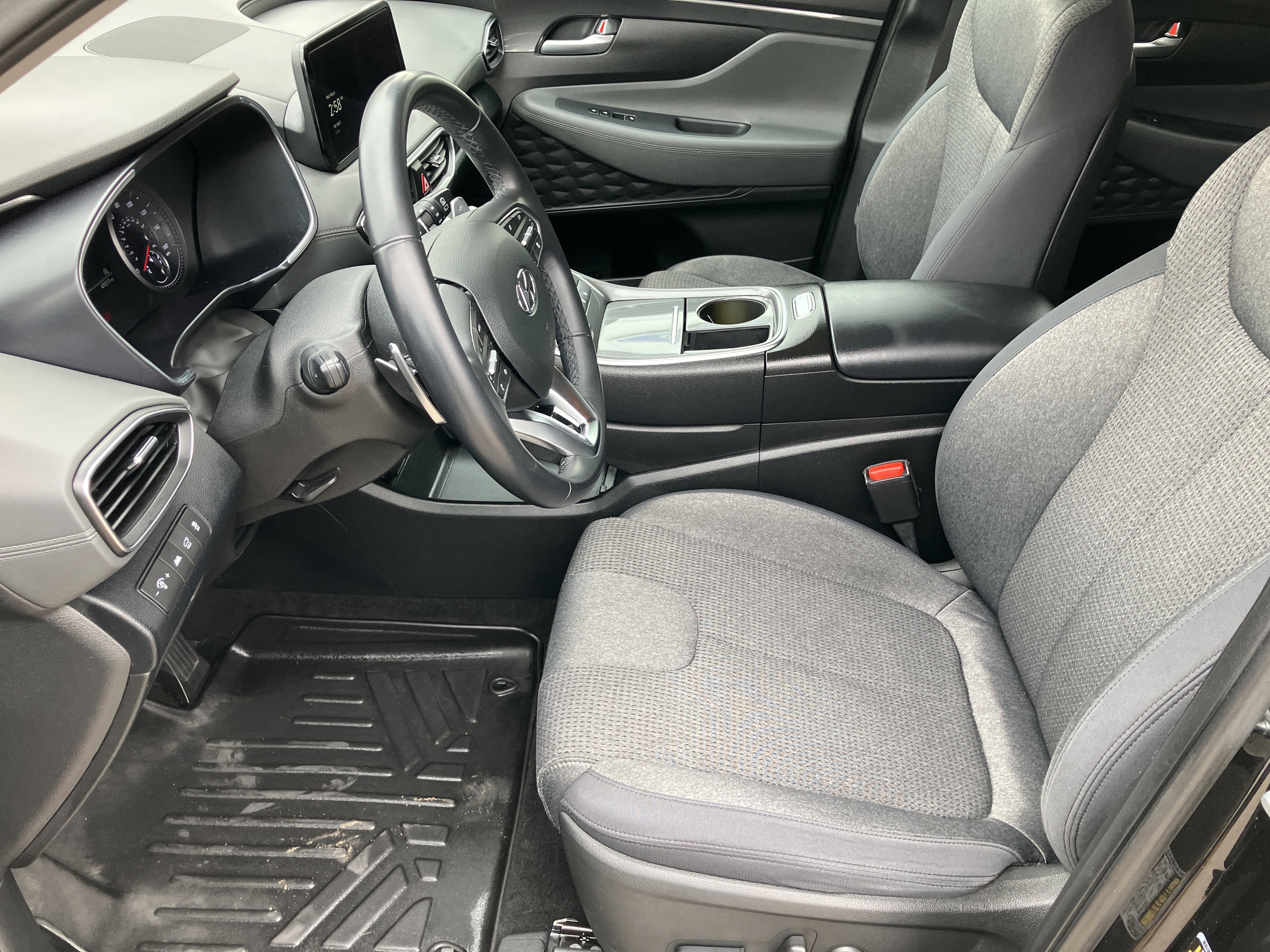 Used 2023 Hyundai Santa Fe SEL w/ Cargo Package AWD/4WD image 13