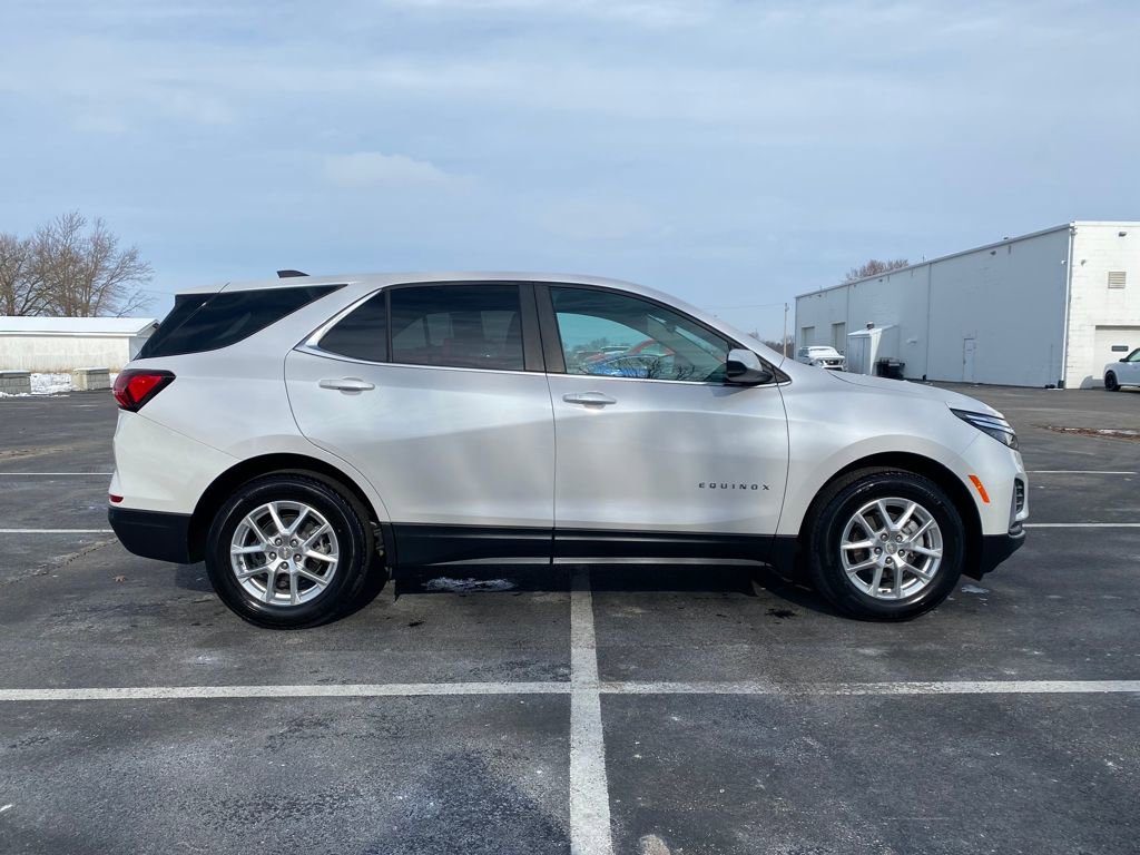 Used 2022 Chevrolet Equinox LT image 8