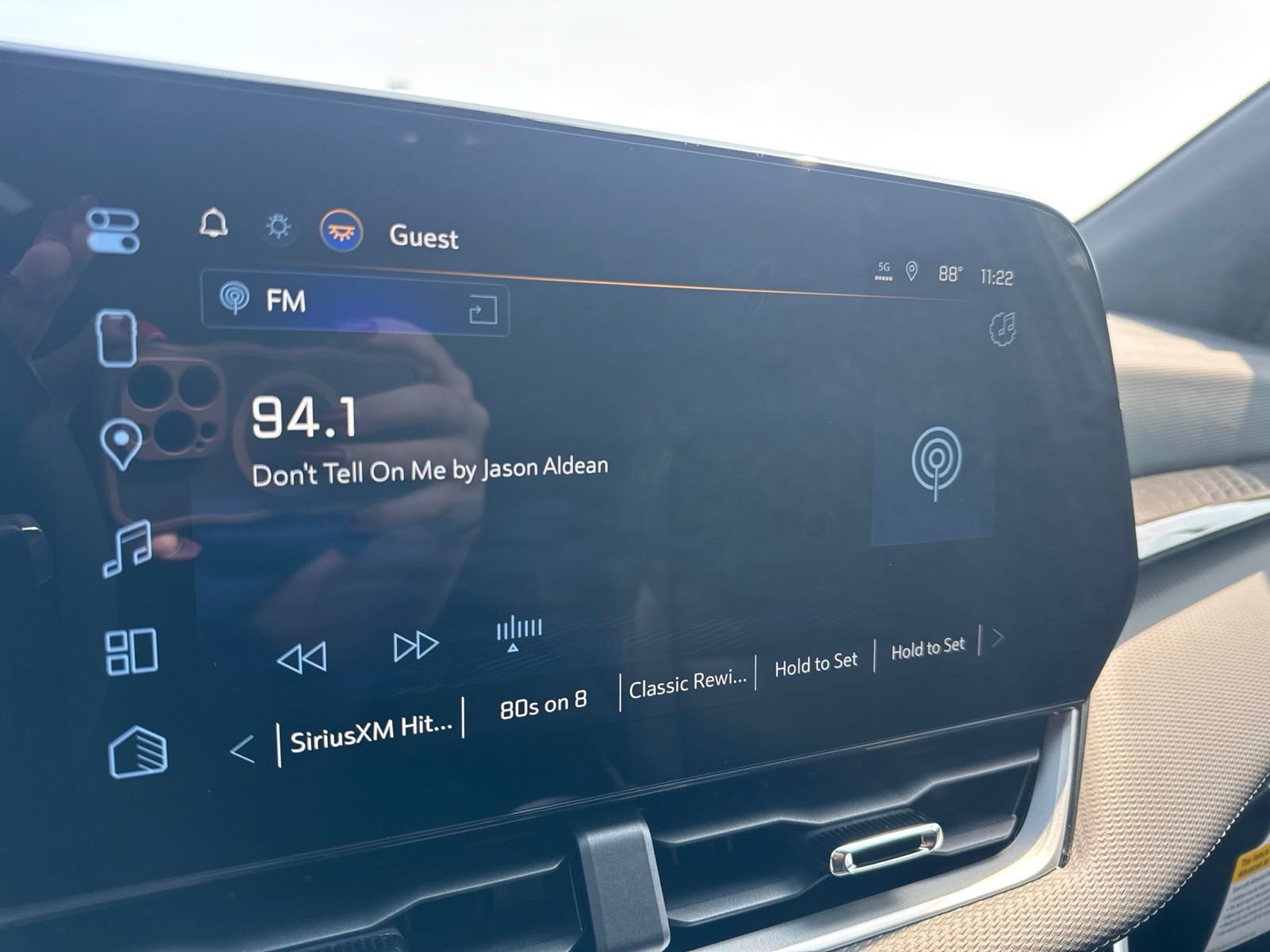 New 2027 Chevrolet Equinox LT w/ Convenience Package II FWD image 29