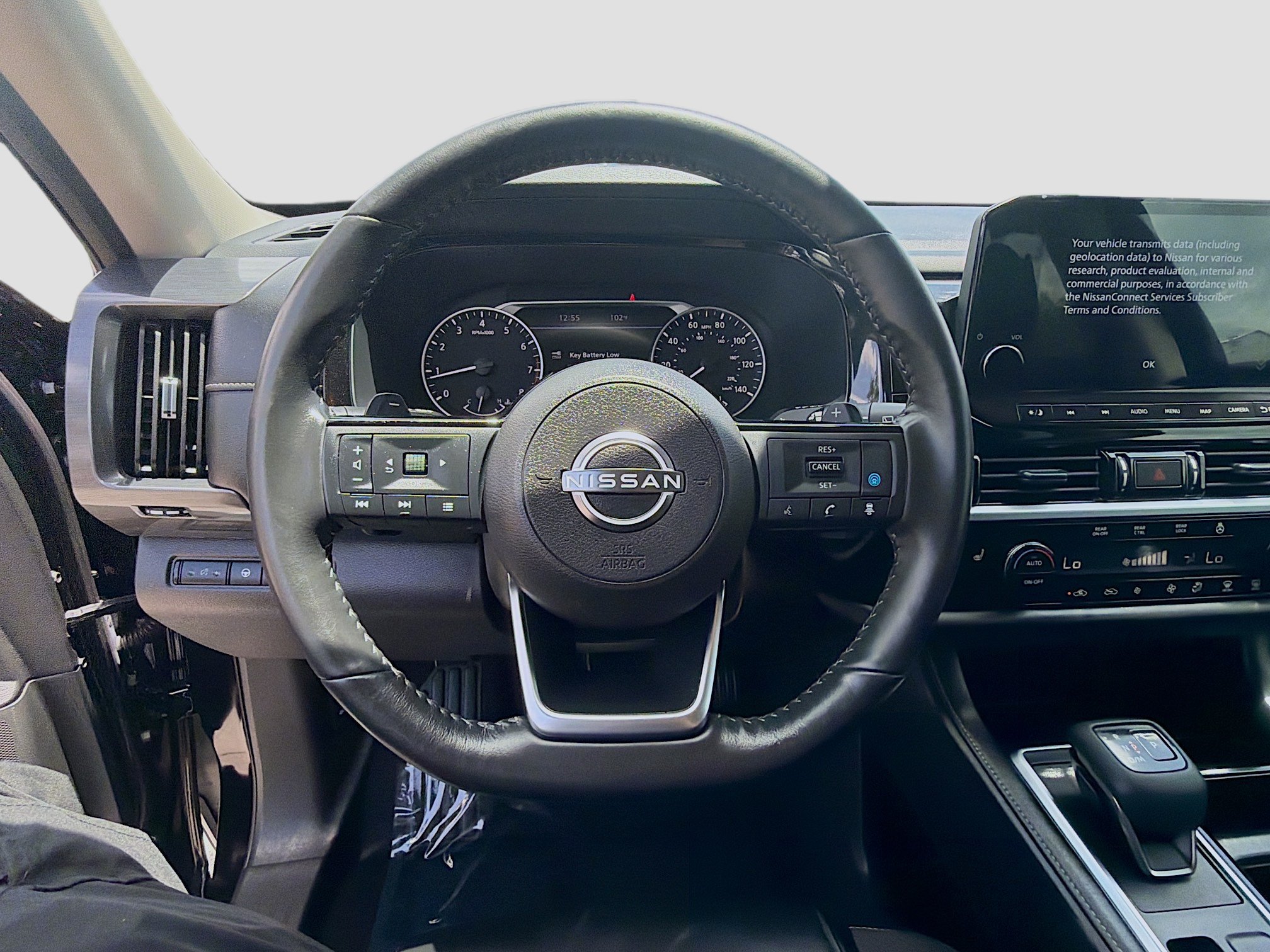 Used 2024 Nissan Pathfinder SL w/ Black Appearance Package FWD image 8