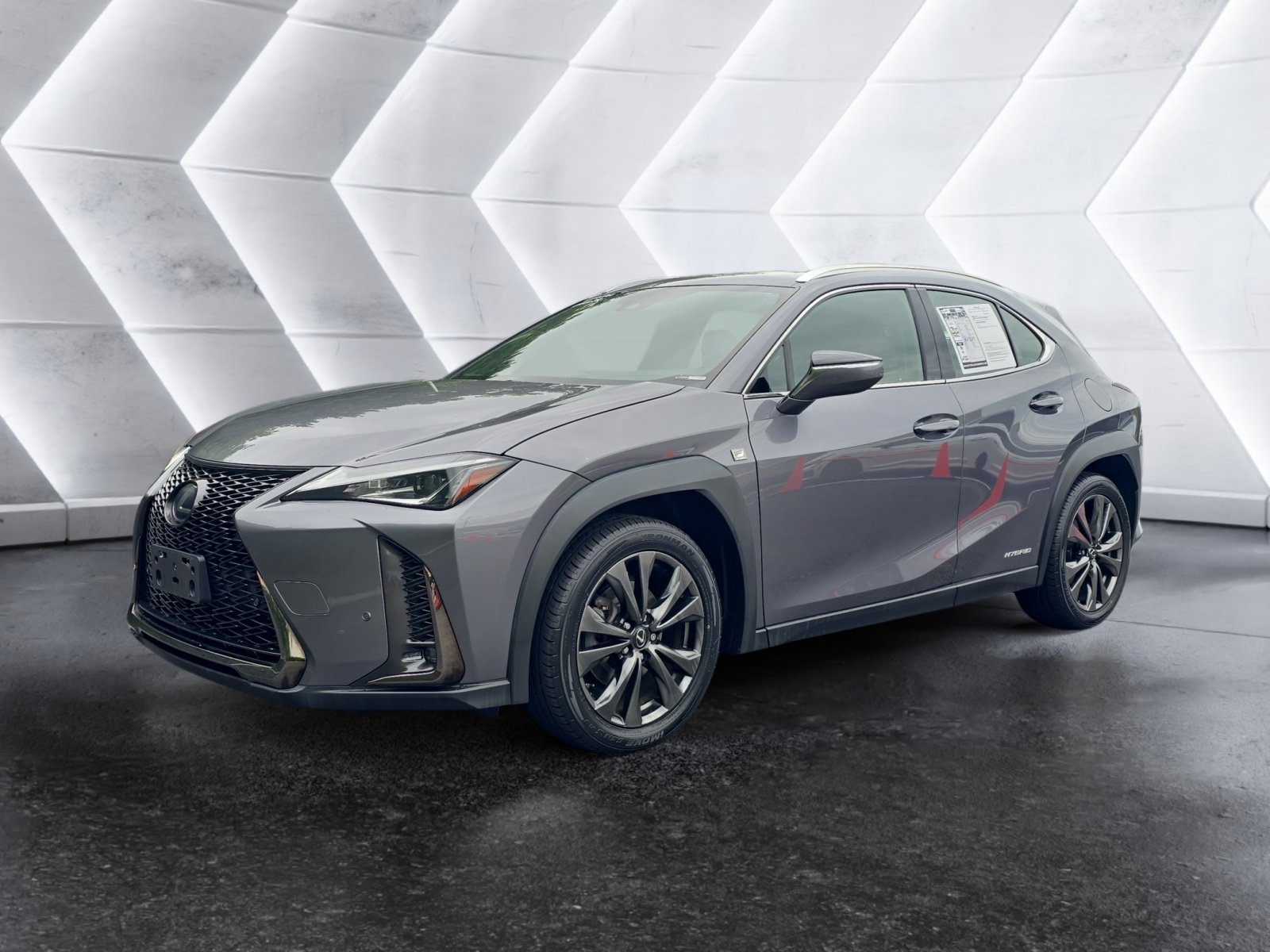 Used 2019 Lexus UX 250h F Sport w/ F Sport Premium Package AWD/4WD video 1