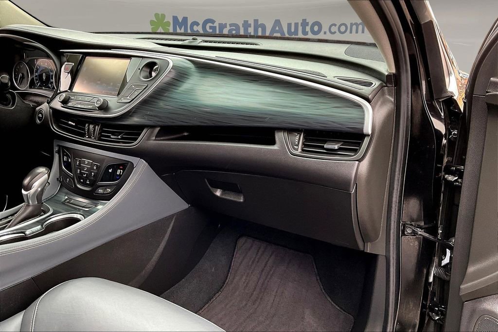 Used 2020 Buick Envision Premium image 25